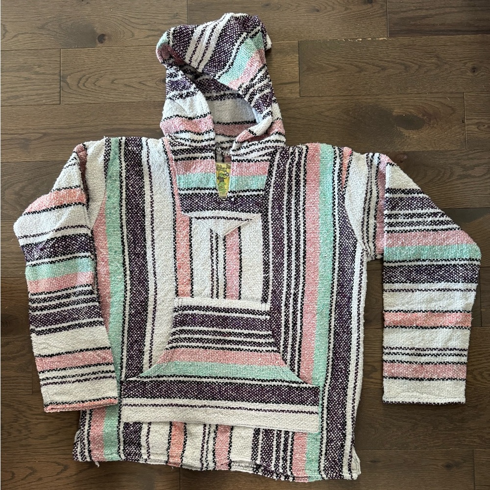 Baja hoodie poncho